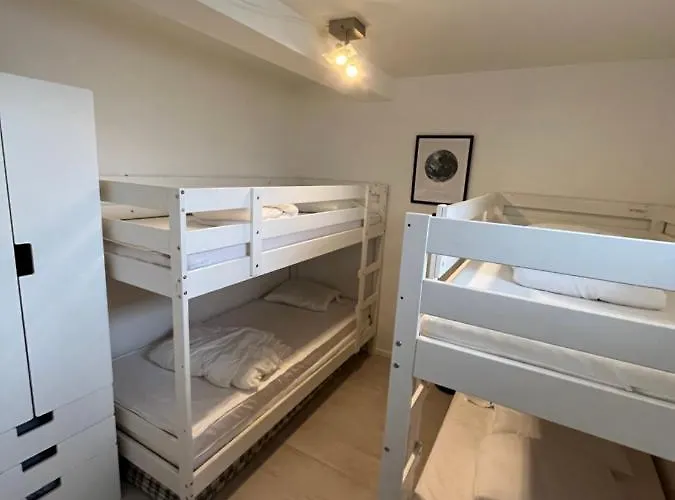 Nice Apartment Close To Everything